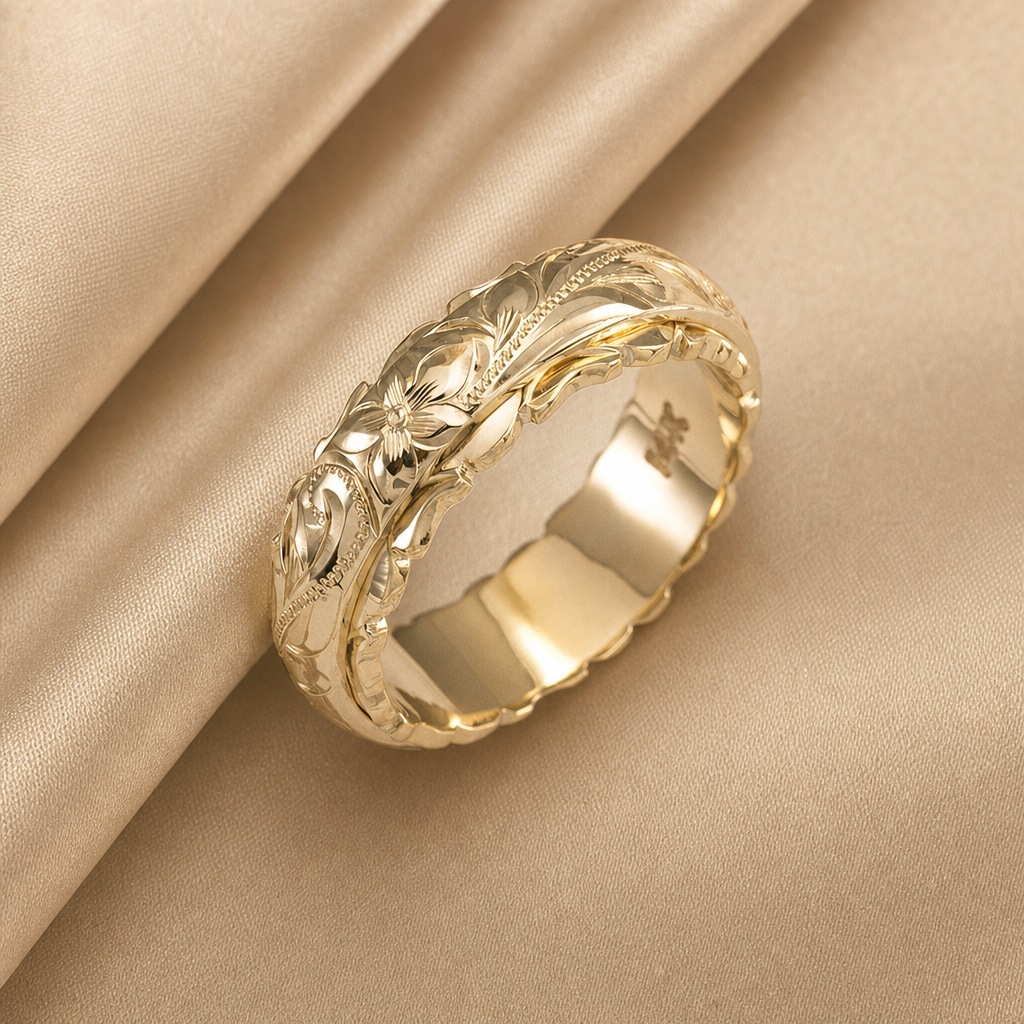 Hawaiian Engraved Wide Band (Gold)