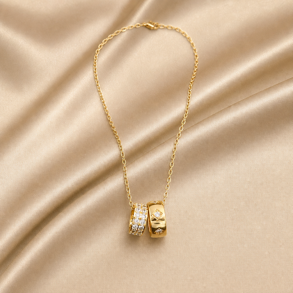 Double Roundel Pendant Necklace (Gold)